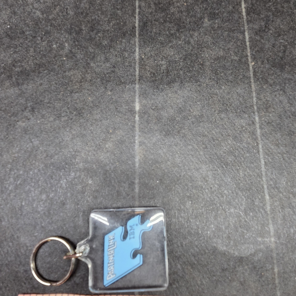 PartnerLink Puzzle Piece Keychain - Picture 3 of 4